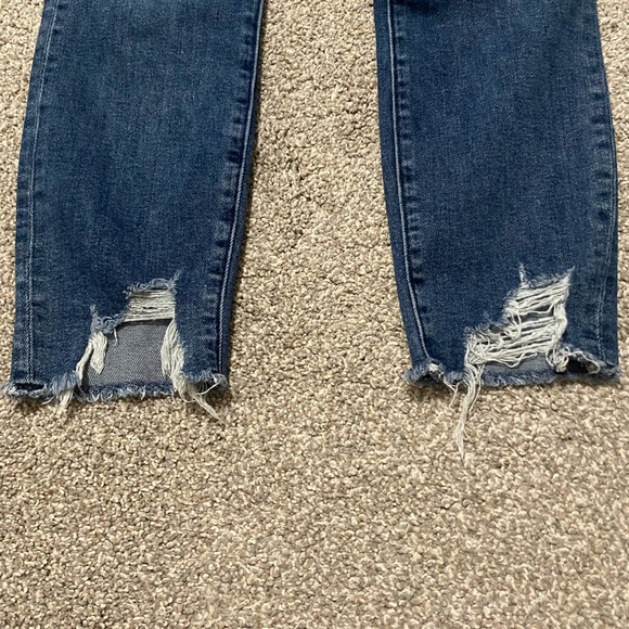 Abercrombie & Fitch Women’s Skinny Jeans - Picture 3 of 4